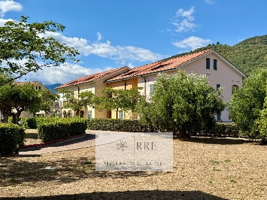 Foto Appartamento in Castellaro Golf Resort, Castellaro di 45 m² in vendita