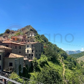 Foto Rustico in Via Casale, Sasso di Castalda di 120 m² con 6 locali
