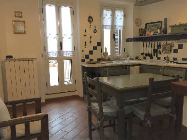 Foto Appartamento in Via Cavallotti, Fabriano Centro di 44 m² con 3 locali