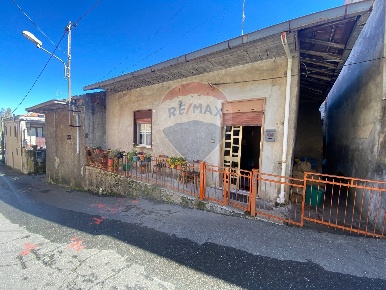 Foto Casa indipendente in VIA REGINA DEL CIELO, Castiglione di Sicilia