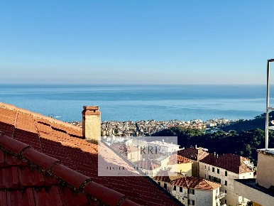 Foto Case semi ndipendenti in via Leonpancaldo, Alassio Moglio di 64 m²