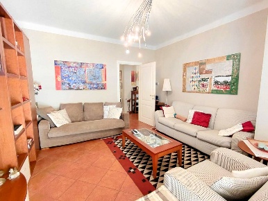 Foto Appartamento in Via Madonnina, Marcheno Centro di 120 m² con 3 locali