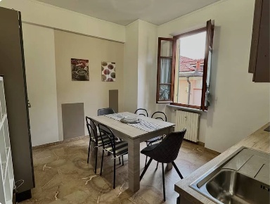 Foto Appartamento in Via Ricciardi, Loano Centro di 59 m² con 3 locali