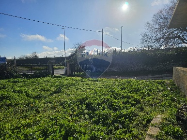 Foto Terreno residenziale in Via Ettore Fieramosca, Ragusa di 1000 m²