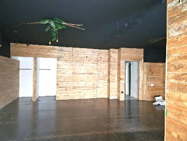 Foto Locale commerciale in Via Giuseppe Mazzini, Viterbo di 70 m²