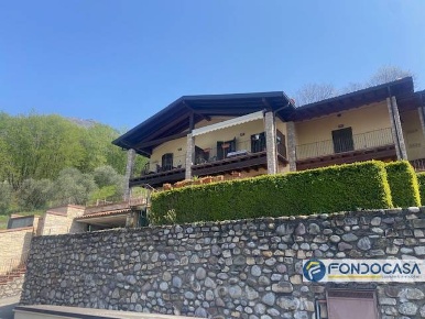 Foto Appartamento a Iseo Centro di 72 m² con 2 locali in vendita