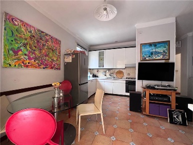 Foto Appartamento in Via Galileo Galilei, Sanremo di 83 m² con 4 locali