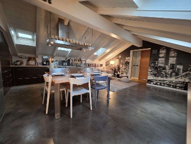 Foto Attico in Via Mazzini 31, Omegna Centro di 95 m² con 3 locali