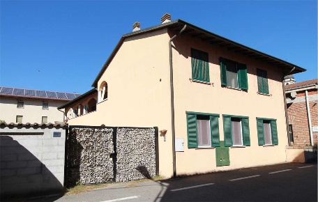 Foto Appartamento in VIA LUIGI LEONARDI, Casalino Centro di 181 m²