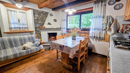 Foto Appartamento a Pievepelago di 73 m² con 5 locali in vendita