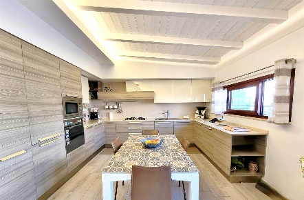 Foto Appartamento a Altamura di 100 m² con 3 locali in vendita