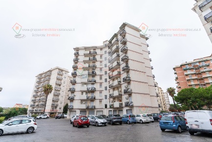 Foto Appartamento a Siracusa Santa Panagia - Teracati di 140 m² in vendita