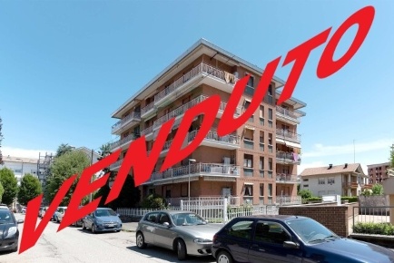 Foto Appartamento a Ciriè di 100 m² con 4 locali in vendita