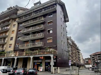 Foto Appartamento a Torino Rebaudengo di 108 m² con 4 locali in vendita