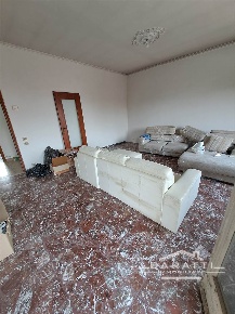 Foto Appartamento a Mirandola Centro di 130 m² con 5 locali in vendita