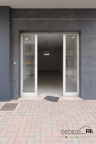 Foto Locale commerciale a Pescara Porta Nuova di 67 m² con 1 locali