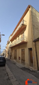 Foto Casa indipendente in Via Ferrantelli, Castellammare del Golfo Centro