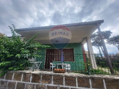 Foto Casa indipendente in Via Genziana, Anzio Villa Claudia di 91 m²