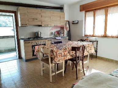 Foto Casa indipendente in Via dei Marmi, Arsiè Fastro di 70 m² con 3 locali