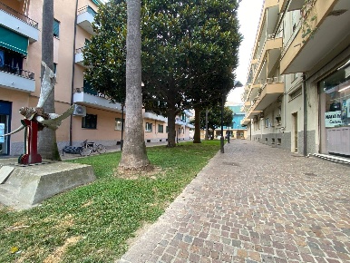 Foto Appartamento in Via Della Ricostruzione, Pietra Ligure Centro