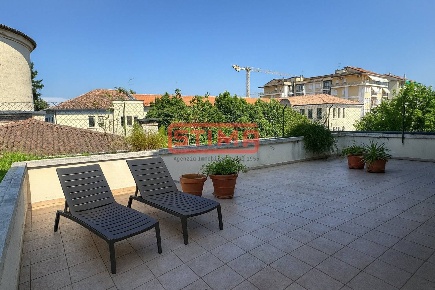 Foto Attico a Treviso Sant'Agnese di 200 m² con 9 locali in vendita