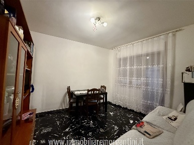 Foto Appartamento in Via di Fuori 63, Sarteano Centro di 70 m² con 5 locali