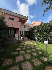 Foto Villa a schiera in Via Sandro Pertini 710, Palermo San Filippo Neri