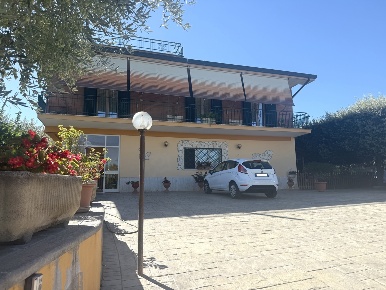 Foto Appartamento in Via Vigne di San Matteo 26, Frascati Tor Vergata