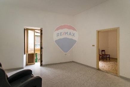 Foto Appartamento in Corso Vittorio Emanuele, Trapani Centro di 100 m²