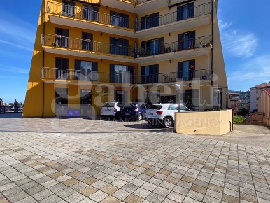 Foto Rustico in Via Kennedy 18, Patti Centro di 67 m² in vendita