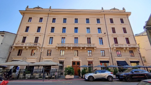 Foto Ufficio in Corso V. Emanuele 212, Piacenza Pubblico Passeggio di 70 m²