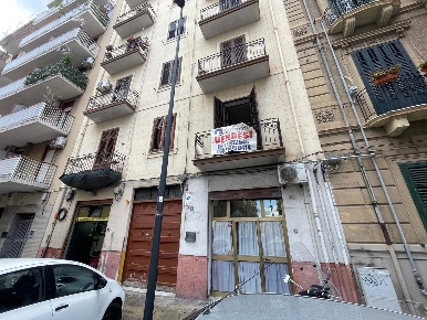 Foto Appartamento in Via Perez 63, Palermo Oreto - Perez di 70 m²