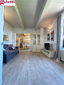 Foto Appartamento a Siena Cerchiaia - Coroncina di 98 m² con 6 locali