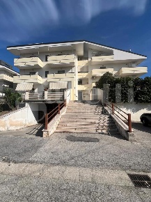 Foto Appartamento in Luciani, Vitulazio di 105 m² con 3 locali in vendita