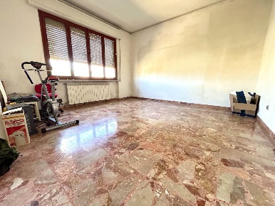 Foto Appartamento a Ponsacco Centro di 130 m² con 5 locali in vendita