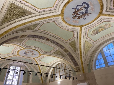 Foto Locale commerciale a Lucca Piazza Napoleone - San Michele di 210 m²