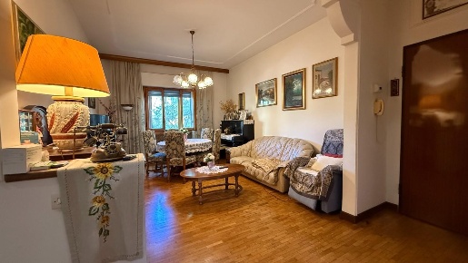 Foto Appartamento a Montecatini-Terme di 105 m² con 5 locali in vendita