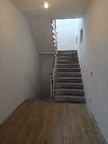 Foto Appartamento a Crespina Lorenzana Lorenzana di 233 m² con 6 locali