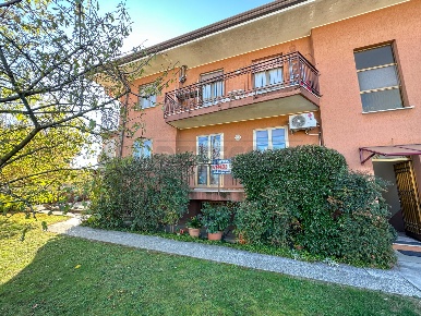 Foto Appartamento in VIA SELVINA 9, Chiopris-Viscone Viscone di 83 m²