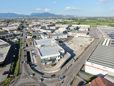 Foto Terreno industriale in Via L. da Vinci 5, Flero di 6000 m² in vendita