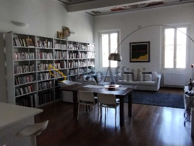 Foto Appartamento in Corso Mazzini, Correggio Centro di 75 m² con 4 locali