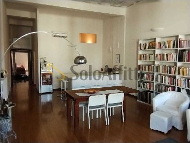 Foto Appartamento in Corso Mazzini, Correggio Centro di 75 m² con 4 locali