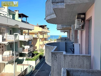 Foto Appartamento in LUNGOMARE SIRENA - PRIMA FILA FRONTEMARE, Tortoreto