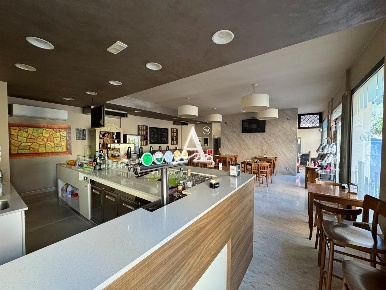 Foto Bar a San Pietro in Cariano Centro di 80 m² con 1 locali in vendita