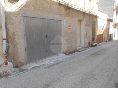 Foto Appartamento in Via Nazauro Sauro, Castelvetrano Centro di 60 m²