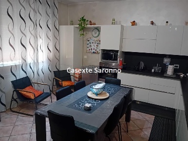 Foto Appartamento in Via Adige, Cassano Magnago di 100 m² con 3 locali