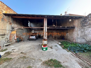 Foto Casa indipendente in VIA VAVASSORI, Cividate al Piano di 176 m²