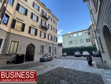 Foto Appartamento in Via Giacomo  Leopardi, Milano Vincenzo Monti di 85 m²