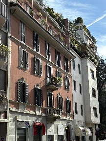 Foto Appartamento in Via Vivaio, Milano Palestro di 40 m² con 1 locali