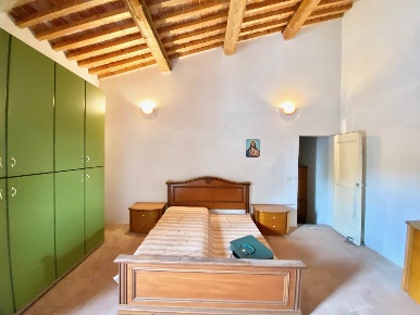 Foto Casa indipendente a Pistoia Pistoia Ovest di 200 m² con 6 locali